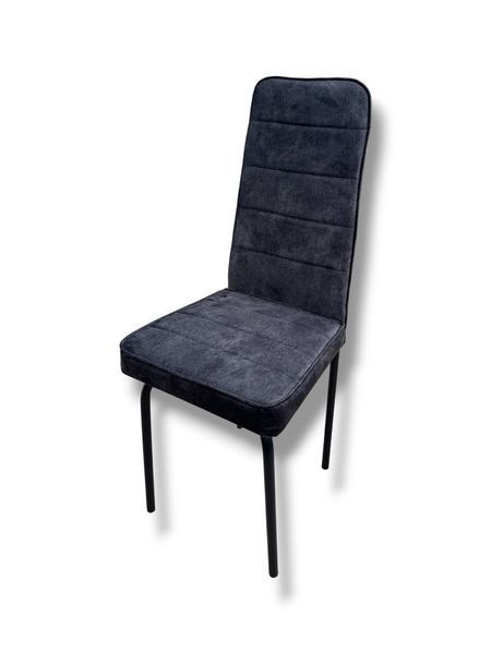 Эргономичный кухонный стул Comforta в износостойкой графитово-серой мебельной ткани с эффектом винтажной замши и горизонтальной прошивкой.  00004 фото